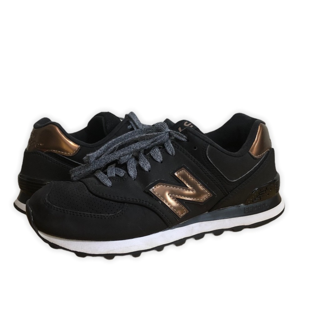 New Balance Suede Black Gold Athletic Shoes Sz 7